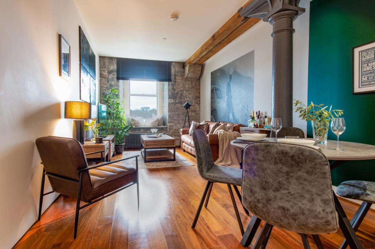 Rwy Suite007 Luxury Signature Apartment With Sea View & Optional Parking Plymouth Buitenkant foto