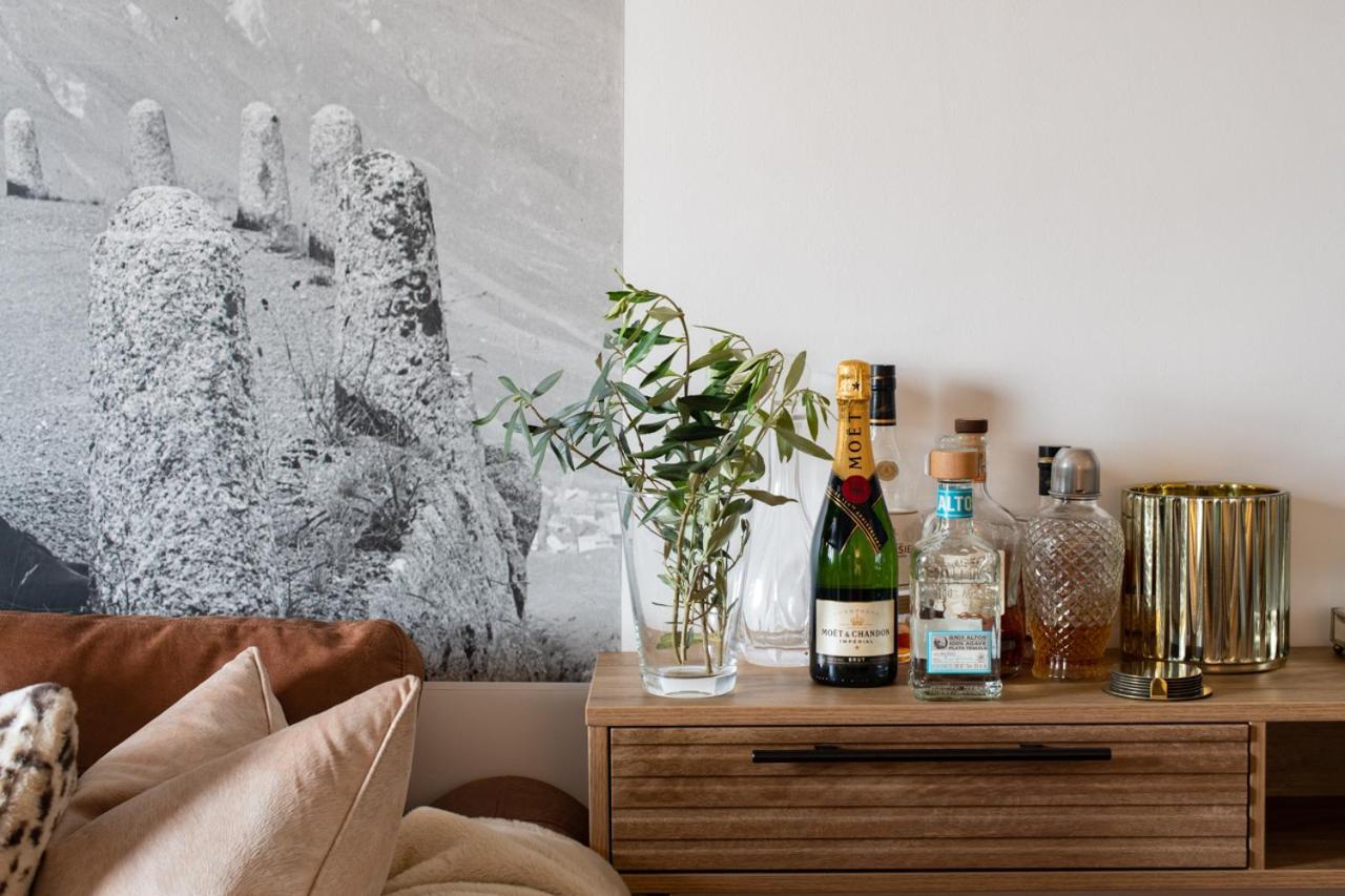 Rwy Suite007 Luxury Signature Apartment With Sea View & Optional Parking Plymouth Buitenkant foto