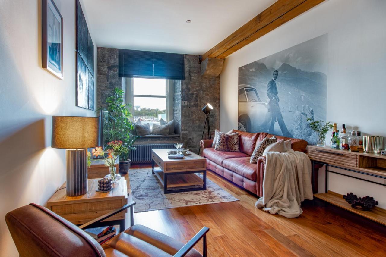 Rwy Suite007 Luxury Signature Apartment With Sea View & Optional Parking Plymouth Buitenkant foto